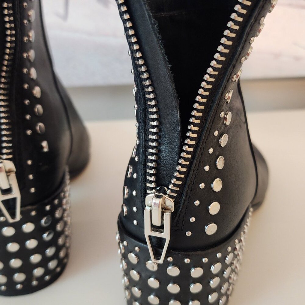 Dolce Vita STUDDED Black Ankle Boots - Women's US 6.5 - Picture 5 of 15